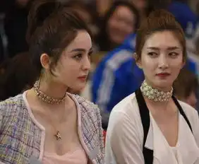  原以为江疏影的美腿已经无敌了,直到站在娜扎身边,完败了