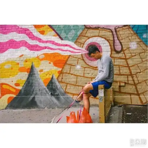  绝了这波错位照,太有创意了
