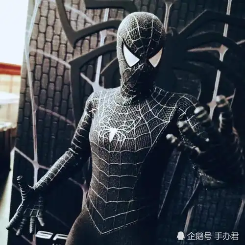  最初的经典托比马奎尔版蜘蛛侠手办,你能认得出这是第几部吗