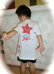  张柏芝自曝与两个儿子的幸福照