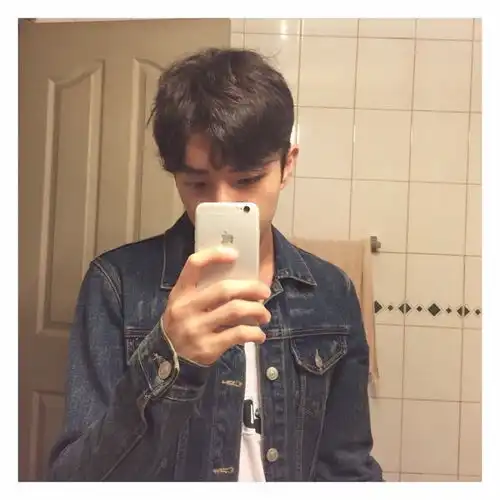 关于超越的头像男生