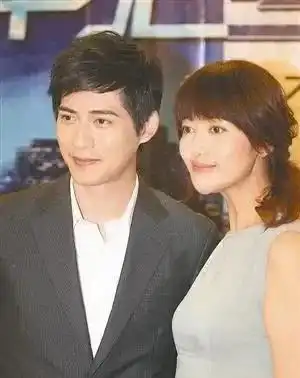  看了蓝正龙和周渝民的妻子,就知道他们为什么不娶大s了