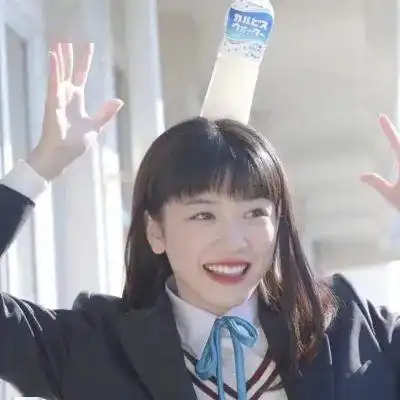  适合女生的微信头像2020最火