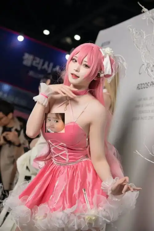  韩妹妮姬胜利女神cos图赏身材优势尽显