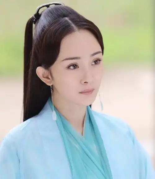  杨幂,她做了一般人都干不出的事
