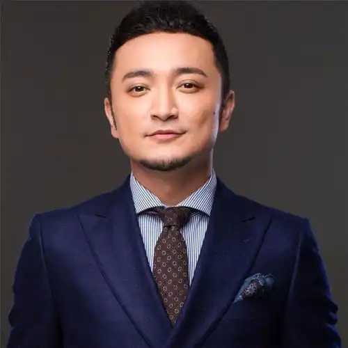  微博之夜主持人,撕开卫视大战,湖南待遇不及东方,江苏成笑话