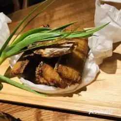  弄堂里湖滨银泰in77e区店的酒肆炸带鱼好不好吃用户评价口味怎么样杭州美食酒肆炸带鱼实拍图片大众点评