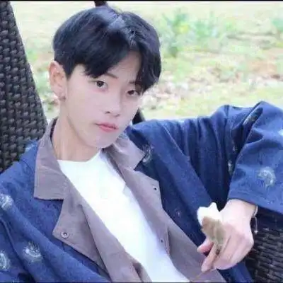  蓝色系男生头像可爱有个性