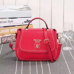  欧美时尚真皮品牌女士包包春季新款潮流热销款头层牛皮荔枝纹手提包