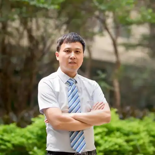  简而不凡,务真求实