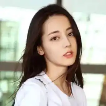  像娜扎和热巴这样画眼妆,你也能美的很高级