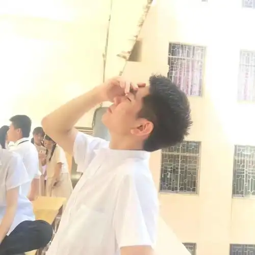  半脸侧颜第七十期请给你的小恶魔一点糖果吧