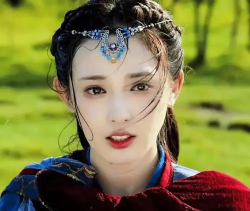 春闺梦里人开机,丁禹兮搭档彭小苒,导演曾执导扶摇