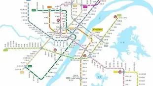  耗时2小时,我还原了武汉地铁线路图