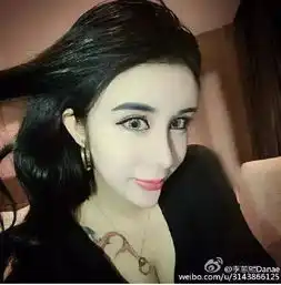  流鼻血这个澳洲妹子要逆天颜值高身材好中文溜喜欢贺涵还爱吃方便面,现在死赖在中国不走,一心就为了...
