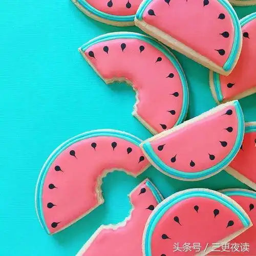可爱小饼干头像蹦出