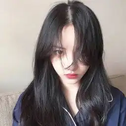  简约文字甜美爱情个性签名你是我眼睛里的满天星辰