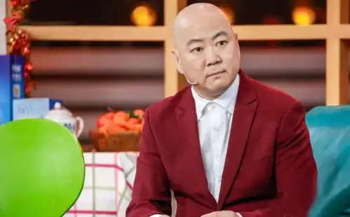  本是春晚常客,因一句话毁掉前程,如今化身网红实现逆袭