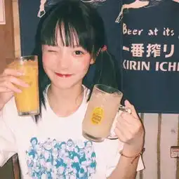  月亮是我抛的硬币,两面都是梦见你影子