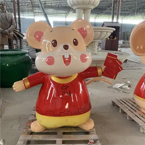  通辽玻璃钢吉祥物雕塑图片