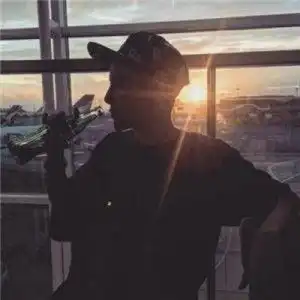  伤感帅气男生头像图片,为自己挑选一款吧