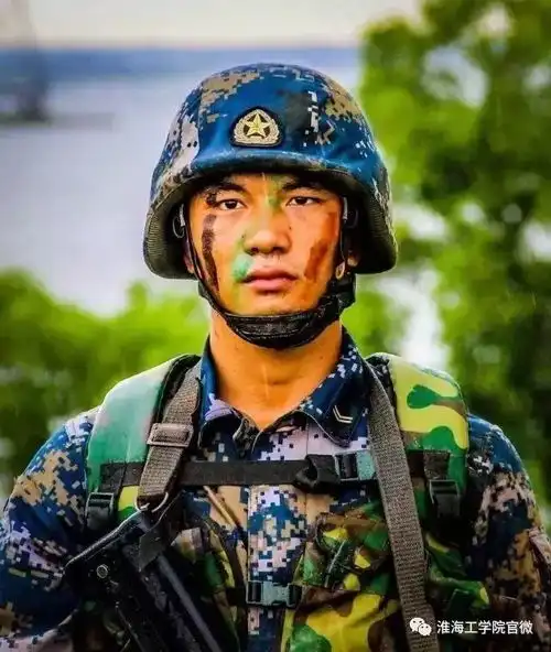 最帅军人头像图片大全热