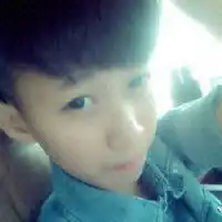  小吃货,知道每次靠什么获取食物的吗卖萌