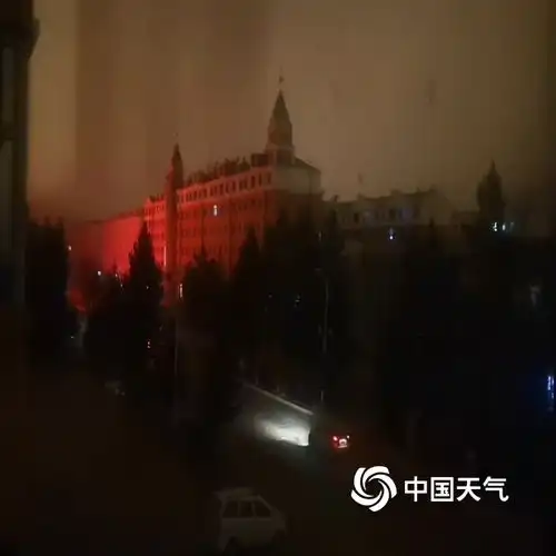 冷门的头像塔尔气镇