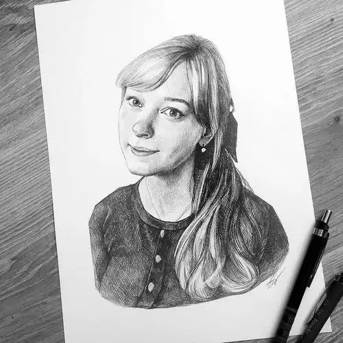  这组素描速写人物,排线整齐结构到位造型形象
