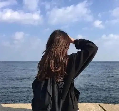  我十四岁那年,父亲丢下瘫痪母亲跑了,大舅仗义安排了一切