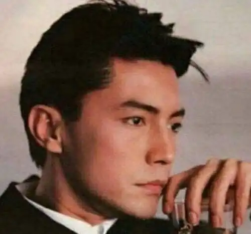 尊龙微信头像图片