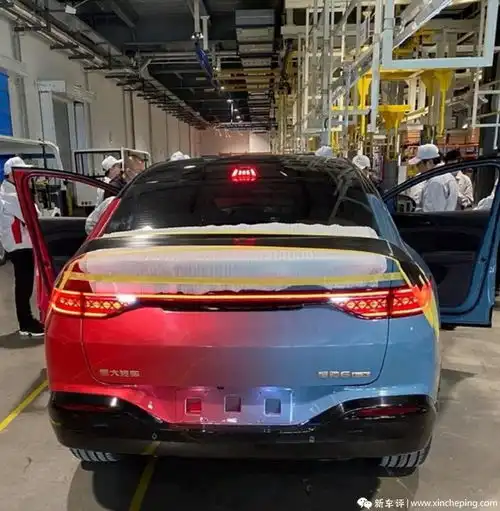  2780mm轴距续航超700km,恒驰5终于下线了