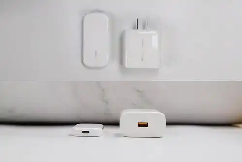  双十二正式开售oppo50w饼干充电器,快充便携完美结合