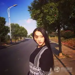  复旦校花刘芷微私照走红似范冰冰杨幂合体