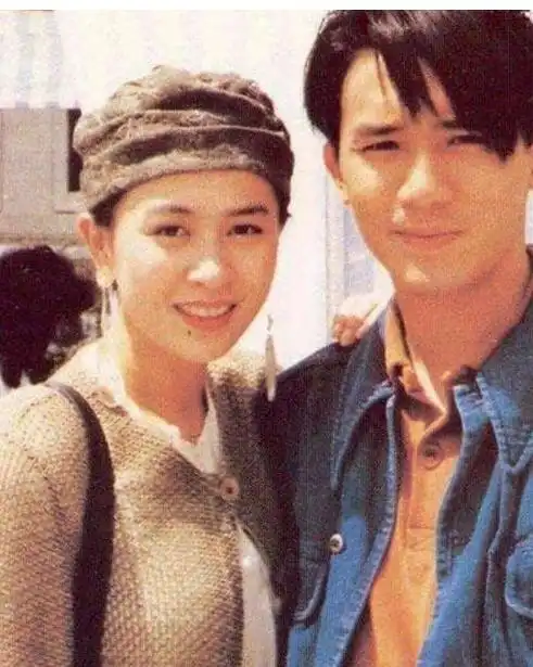  韦小宝和他的老婆们,58岁梁朝伟玩心不减,刘嘉玲容光焕发似少女