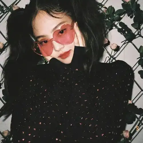  精致漂亮的女生头像超赞