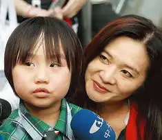  小小彬