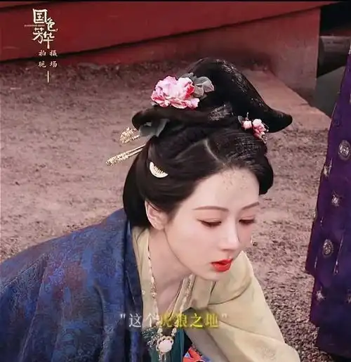  杨紫梦回大唐国色芳华氛围感拉足很吊胃口,粉丝赶紧给我播
