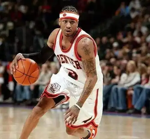  深度nba八大球星独门绝技,你能数出来几个谁更胜一筹