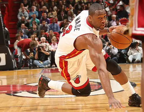 nba史上最疯狂的赛季艾弗森3阵,邓肯2阵,1阵堪称无敌