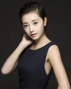 典当行北京开机陈宝国吴昱瑶演绎父女情深
