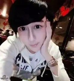  18岁蛇精男小脸瞬间秒杀蛇精女