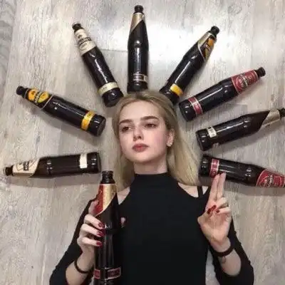  欧美头像女精致的欧美姑娘头像