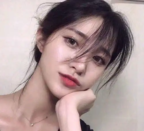  宫颈癌是个狠角色,生理期若有3现象,子宫或已奄奄一息