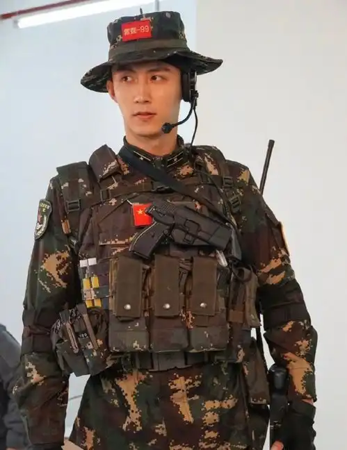  黄景瑜成兵哥哥专业户,新片维和警超硬汉,新剧特种兵成李沁铁粉