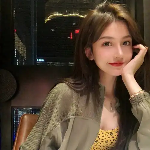  女生小众温柔文艺头像八
