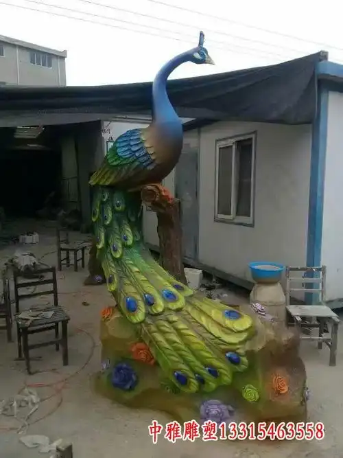  玻璃钢仿铜抽象孔雀动物雕塑泉州孔雀树脂雕塑订制中雅雕塑