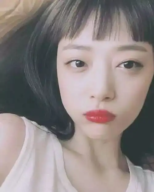  把舒淇高圆圆颜值拉低的这个锅盖头,竟是2018发型流行趋势