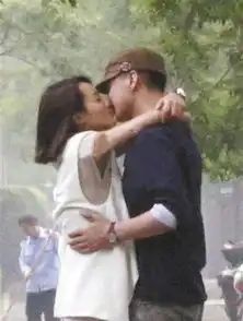  朱丹与周一围新恋情曝光微博做出回应