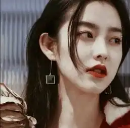  单纯且有些傻的女生,身上特有的3点特征,渣女根本学不来